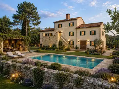 ISTARSKA VILA S BAZENOM I 4.000 m² ZEMLJIŠTA – OPRTALJ