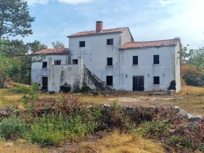 ISTARSKA VILA S BAZENOM I 4.000 m² ZEMLJIŠTA – OPRTALJ - 12