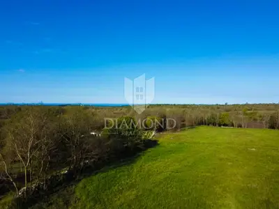 Poreč, surrounding area, edge plot with building permit - 3
