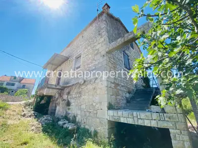 Kuća, Brač, 240 m², 250 000 € - 5