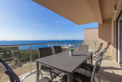 Villa 402 m², Murter - pool and view of Kornati