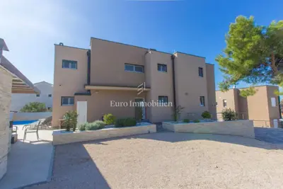 Villa 402 m², Murter - pool and view of Kornati - 15