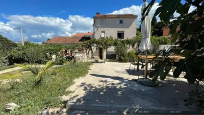 Kuća 166 m², Vinkuran - 800 m od mora - 2