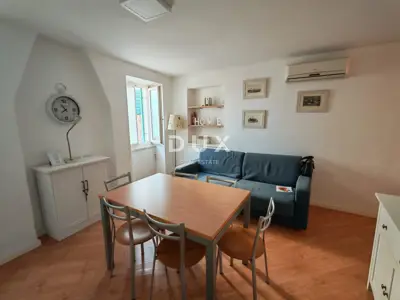 Apartment 35.7 m², Rovinj - sea view in the old town - 3
