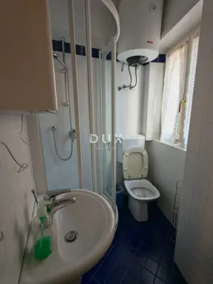 Apartment 35.7 m², Rovinj - sea view in the old town - 2
