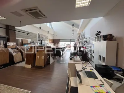 Lokal 371 m², Zabok - City Park i frekventna lokacija - 3