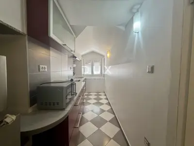 Rijeka, strenges Zentrum, 66 m², bezugsfertig, Investition, dritte Etage - 3