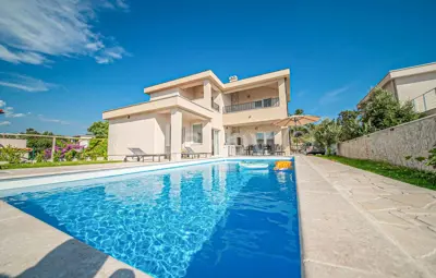 Villa 150 m², Jakišnica in Novalja, 60 m from the sea