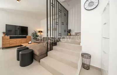 Vila 150 m², Jakišnica u Novalji, 60 m od mora - 11