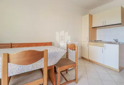 Kuća 190 m², Umag - za renovaciju i garaža - 3