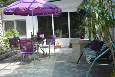 Lovran, apartmanska kuća na jedinstvenoj lokaciji - 15