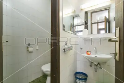 Gewerbefläche 221 m², Črnomerec, gesamte Etage des Hochhauses - 7