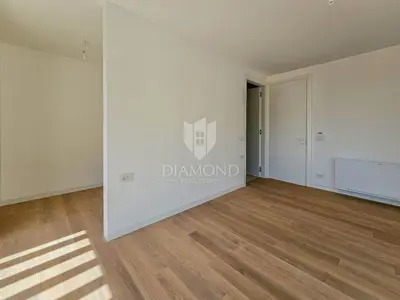 Vila 274 m², Lovrečica - 100 m od mora i plaže - 18