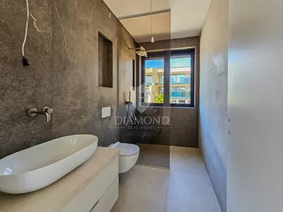 Vila 274 m², Lovrečica - 100 m od mora i plaže - 19