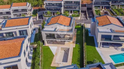 Vila 274 m², Lovrečica - 100 m od mora i plaže - 22
