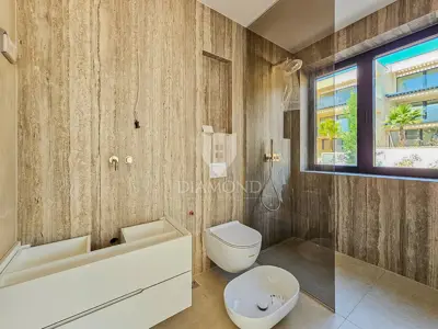 Vila 274 m², Lovrečica - 100 m od mora i plaže - 9