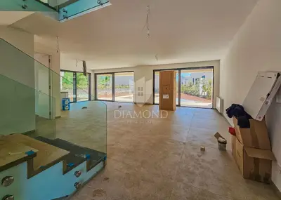 Vila 274 m², Lovrečica - 100 m od mora i plaže - 10