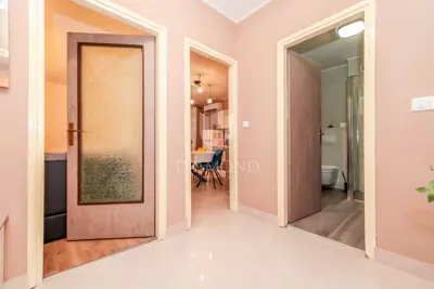 Stan 80 m², Rovinj centar - dvije loggie - 14