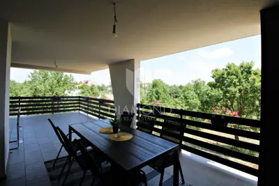 Vila 330 m², Svetvinčenat - moderno dizajnirana - 20