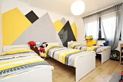 Vila 330 m², Svetvinčenat - moderno dizajnirana - 14