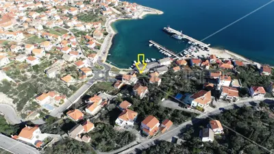 Građevinsko zemljište 721 m², Kali, pogled na more i mir