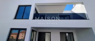 Malinska, semi-detached house with pool - 2