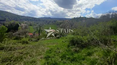Building plot 975 m², Lukovdol - quiet street and view - 2