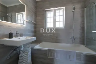 House for sale in Murter, 148 m² - 21