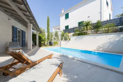 House for sale in Murter, 148 m² - 19