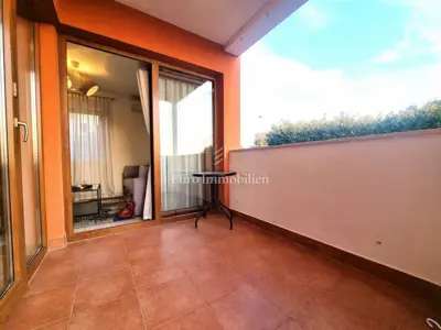 Stan 43 m², Novigrad - prizemlje, terasa i parking - 8