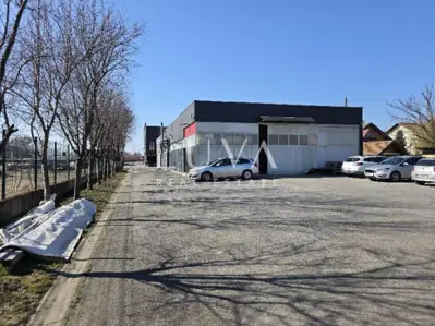 Gewerbe- und Produktionskomplex 892 m², Lekenik, Solareinnahmen