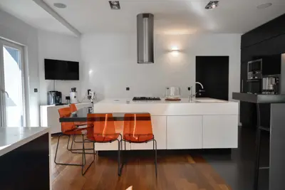 Šestine, wunderschöne dreigeschossige Villa 500 m², auf einem Grundstück von 5000 m² - 9