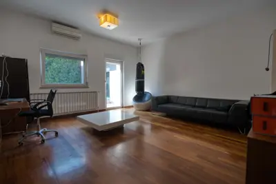 Šestine, wunderschöne dreigeschossige Villa 500 m², auf einem Grundstück von 5000 m² - 15