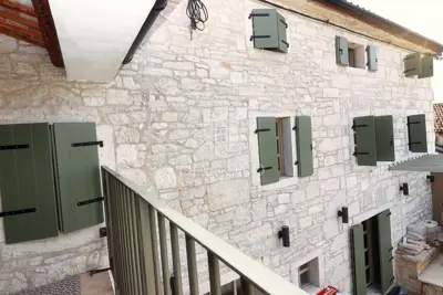 Poreč, okolica, autohtona kamena vila s bazenim i saunom - 2