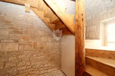 Poreč, okolica, autohtona kamena vila s bazenim i saunom - 9