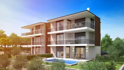 Njivice - zweigeschossiges Apartment in der Nähe des Strandes