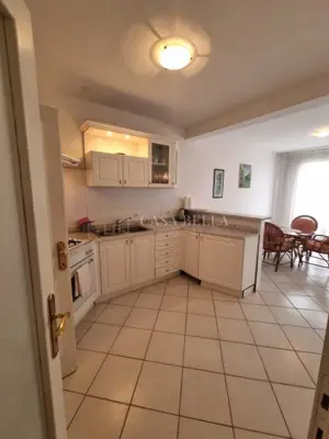 Wohnung 99 m², Njivice, 3 Schlafzimmer und Loggia - 6