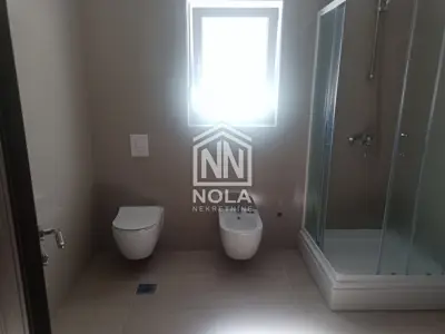 VODICE STAN NOVOGRADNJA 700 m OD MORA (108 m²) - 9