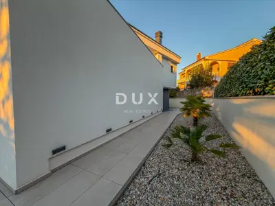 Villa 180 m², Malinska na Krku - sea view - 10
