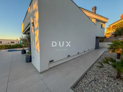 Villa 180 m², Malinska na Krku - sea view - 8