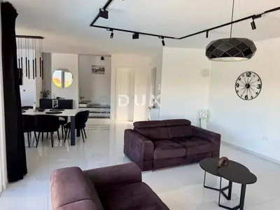 Villa 180 m², Malinska na Krku - sea view - 20