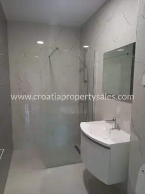 Wohnung, Šibenik, 71 m², 2-Zimmer, 301 264 € - 6