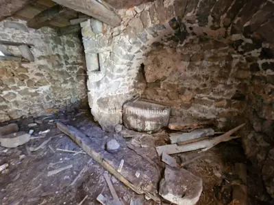 Stone house for renovation with sea view on Krk - 8