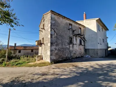 Stone house for renovation with sea view on Krk - 4