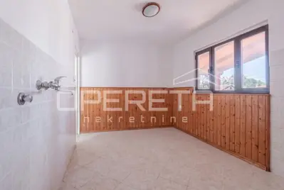 Wohnung in Buje, ruhige Lage und Blick auf die Stadt - 8