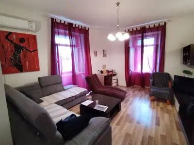 Wohnung 93 m², Pula Centar - geräumige Familienwohnung - 2