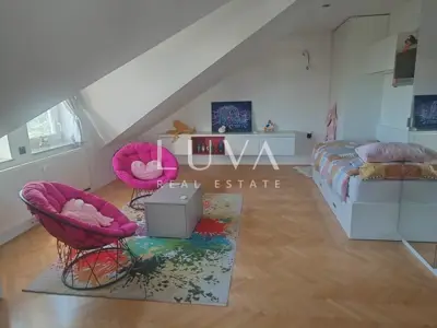 Villa 300 m², Josipovac - ruhige Sackgasse - 18