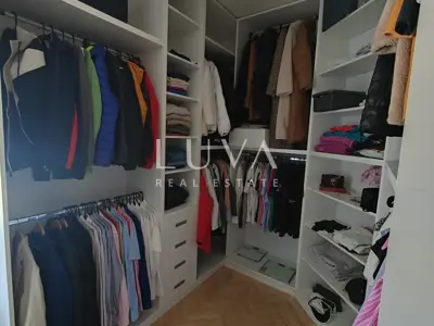 Villa 300 m², Josipovac - ruhige Sackgasse - 14