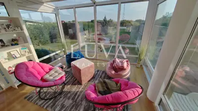 Villa 300 m², Josipovac - ruhige Sackgasse - 5