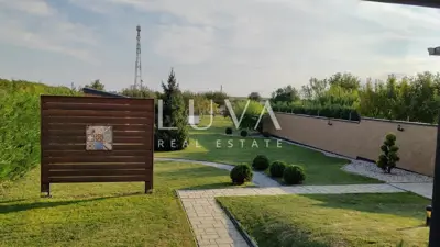 Villa 300 m², Josipovac - ruhige Sackgasse - 4